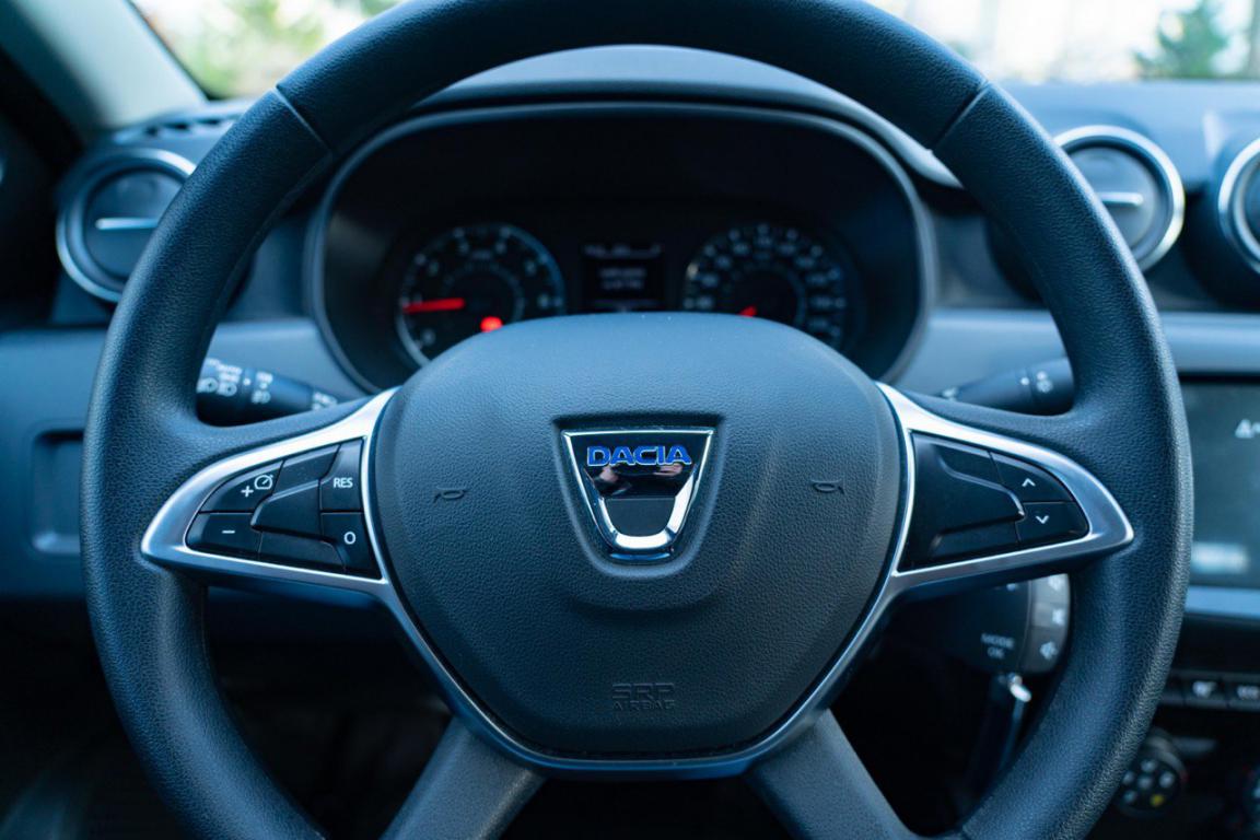 ‏Dacia Duster 2018  Gold