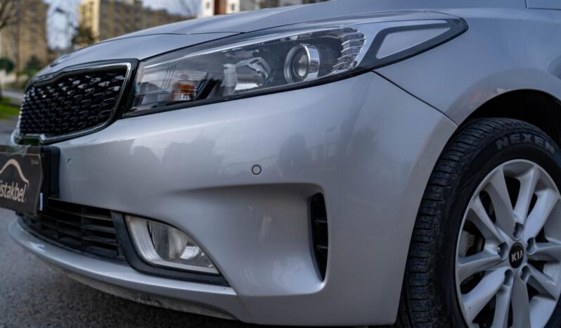 
								Kia cerato full									