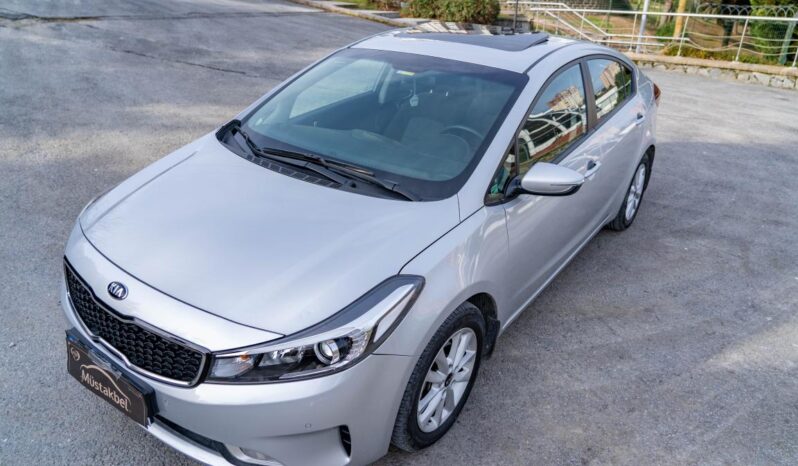 
								Kia cerato full									
