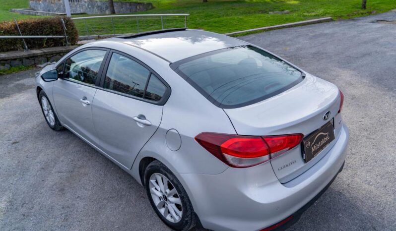
								Kia cerato full									