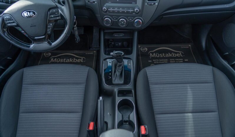 
								Kia cerato full									