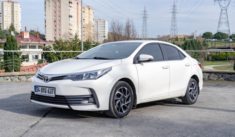 
								Toyota corolla full									