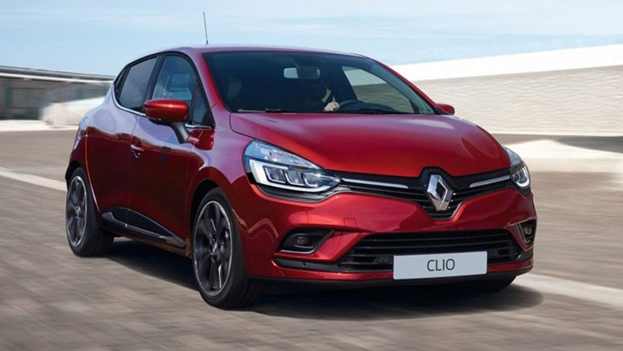 Renault Clio 2018 red